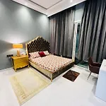 Ultra Luxury Fully Furnished Apartment 1Bhk