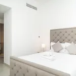 Stonetree - Furnished 2Br With Floor-To-Ceiling Window