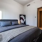 Downtown, Dubai Burj Royale 2 Bdr Apartment Full Burj - Khalifa View