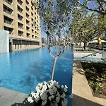 King 2 Bedroom With Burj Khalifa & Fountain View