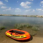 Oasis Caravan