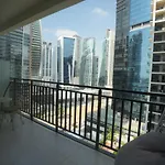 Cozy Flat In Business Bay