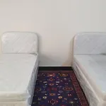 Lady\'S Bedspace