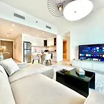 Downtown Views 1Br - Dubai Mall, Fountain & Burj Khalifa Access
