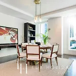 Lux The Elegant Difc Suite