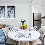 Burj Khalifa View - 2Br - Access To Dubai Mall - Cityapartmentstay