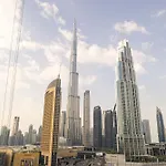 Burj Khalifa View, 2 Balcony W Lounge, Dubai Mall Access, Gym, Infinity-Pool, Playground, Bbq, Family Friendly