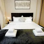 Elegant/High Floor/ 1 Bedroom/4Pax