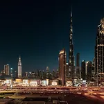 Burj Khalifa View, 2 Balcony W Lounge, Dubai Mall Access, Gym, Infinity-Pool, Playground, Bbq, Family Friendly
