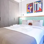 Elite Lux Holiday Homes - Elegant 2Br Suite In Business Bay Dubai