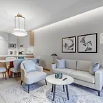 #25 High End 2Br In The Address Dubai Opera
