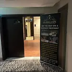 Deluxe Studio Business Bay - Canal View - Gym & Pool