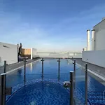Spacious Studio With Balcony In Al Majan