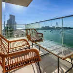 Splendid Sea View Apartment In La Vie By Dubai