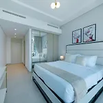 Maison Privee - Urban Resort With Golf Course Views, Close To Beach