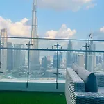 Walking Distance To Dubai Mall Full Burj Khalifa View And Fountain View New Year Full Fireworks View 2Br