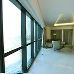 Brownstone Holiday - Paramount Hotels Five Star Residence