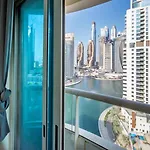 LUX Spectacular Marina View Tower