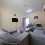 Hor Al Anz Star Residence - Home Stay