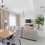 Spectacular Seaview Apt Your Coastal Dream Awaits