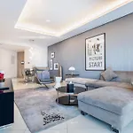Damac Towers By Paramount Apartments - The S Holiday Homes
