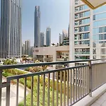 Primestay - The Lofts 1Br In Downtown Dubai
