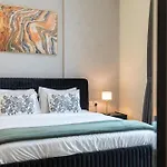 Lux Bnb I Amna Tower I Sky Line Views