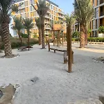 Suave 2Br With Assistant Room At Mesk 1 Midtown Dubai Production City By Deluxe Holiday Homes