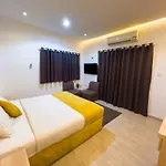OYO 314 24 Gold Hotel