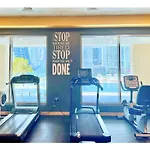 Luxury Studio Apartment - Near Dubai Mall