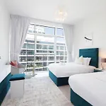 Luxury Staycation - Park Gate Residences Tower B