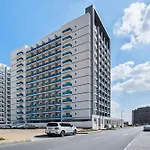 Spacious Studio - Family Friendly