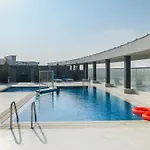 Frank Porter - Majestique Residence