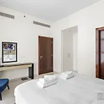 Welhome - Charming Breathtaking 1Br Apt. In Damac Hills