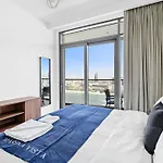 Family Friendly 2Bdr With Sea & City View