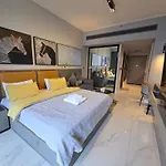 Luxurious Mag318 Studio Apartment In Business Bay Downtown Walking Distance From Dubai Mall & Burj Khalifa