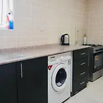Amazing Couples Partition 7 Min Walking From Mall Of Emirates