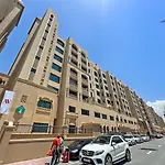 Stonetree - Golden Mile 4 - Beach Access