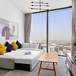 First Class 1Br Sophisticated City Living
