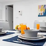 First Class 1Br Modern & Stylish Living