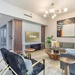 4B-BLVD Heights 1-902