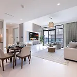 Luxury 1Br - Private Beach Access