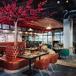 Moevenpick Hotel Jumeirah Lakes Towers Dubai