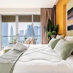 Guestready Holiday Homes - Downtown Dubai Delight