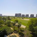 Aws Holiday Homes - Epic Living Near Golf Course