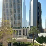 Walk To Dubai Mall Alluring 1Br In Burj Views