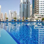 Stylish 2Bd With Great View In Marina View Tower
