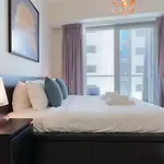 Guestready - Optical Illusion
