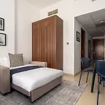 Frank Porter - Elite Sports Residence