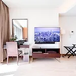 Stunning Studio Address Dubai Mall Burj&Sea View